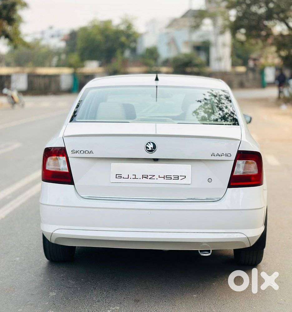 Skoda Rapid 2013-2016 1.6 Mpi Elegance Black Package, 2017, Petrol