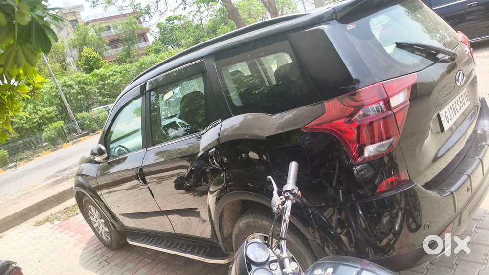 Mahindra Xuv500 Diesel December 2020 Year Car