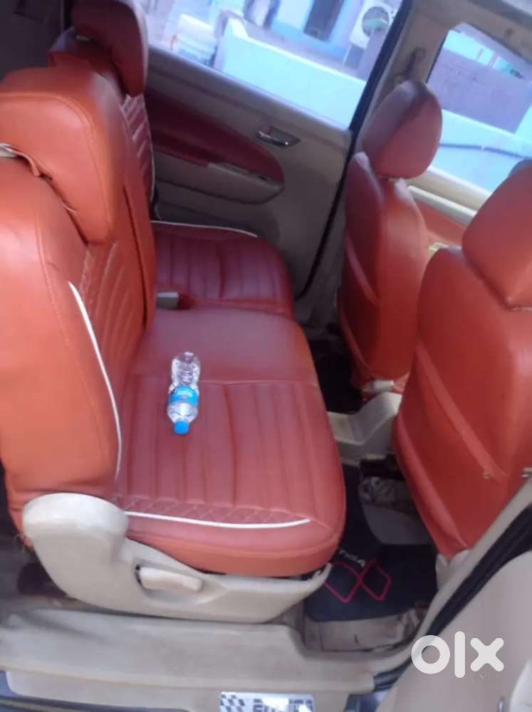 Maruti Suzuki Ertiga 2016
