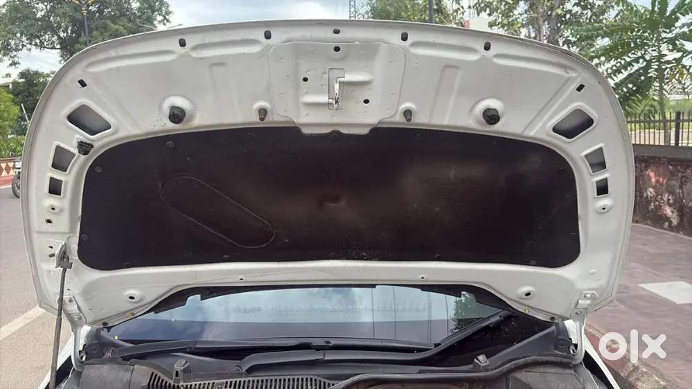Tata Altroz 2024 Petrol Well Maintained