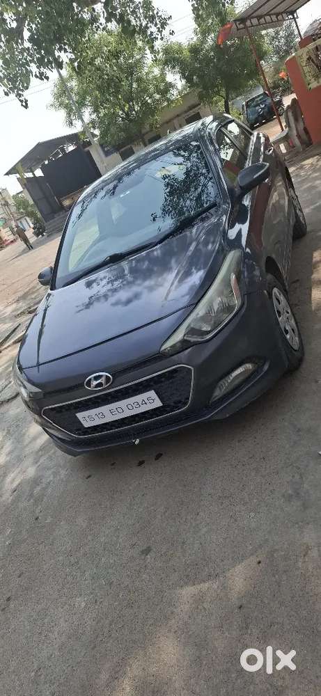 Hyundai I20 2015 Diesel 125000 Km Driven
