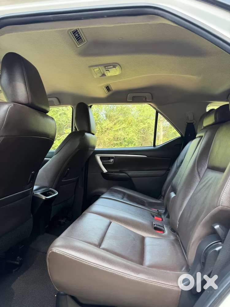Toyota Fortuner 4x2 At, 2019, Diesel
