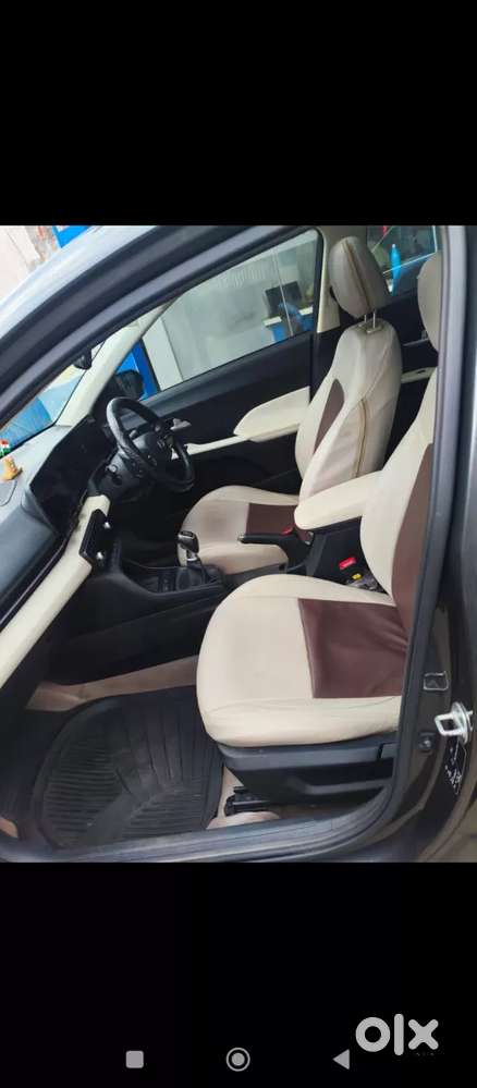 Hyundai Verna 1.5 Mpi Mt Sx (o), 2023, Petrol
