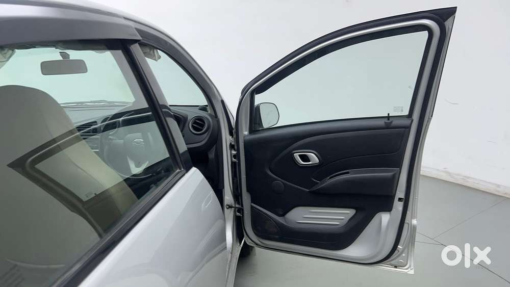 Datsun Redigo T Option, 2018, Petrol