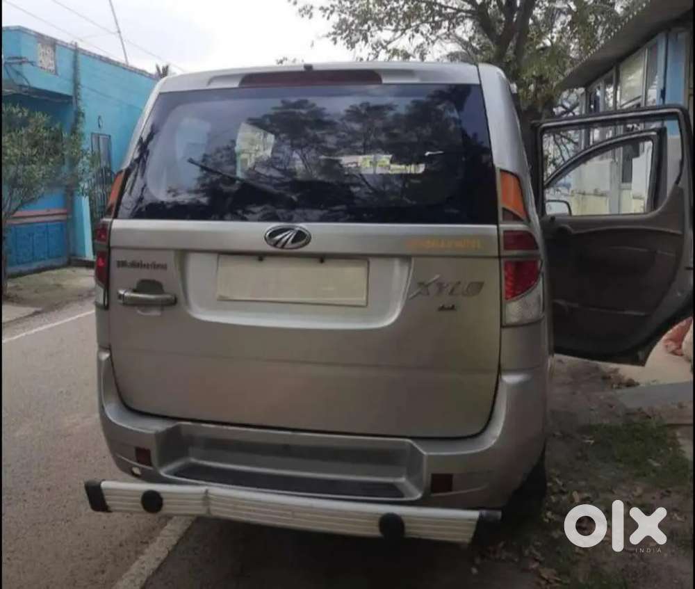 Mahindra Xylo 2010