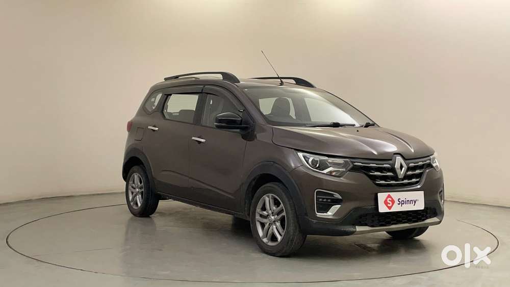 Renault Triber Rxz, 2024, Petrol