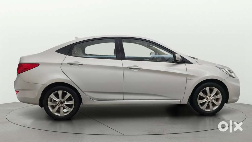 Hyundai Verna Fluidic 1.6 Vtvt Sx, 2013, Petrol