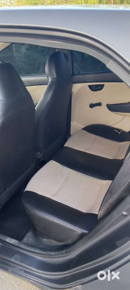 Hyundai Eon Era Plus Option, 2017, Petrol