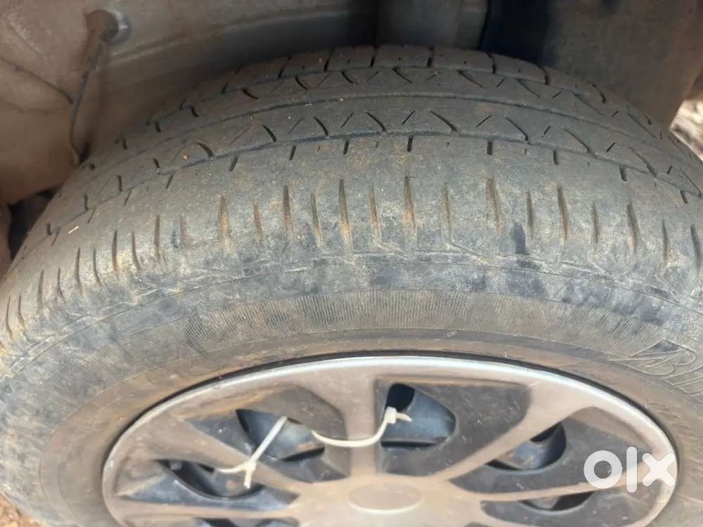 Toyata Etios 2011 - 12-4-2031