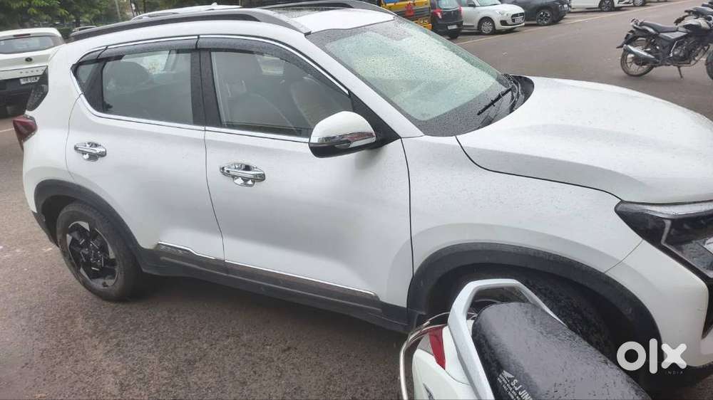 Kia Sonet 2024 Petrol Well Maintained