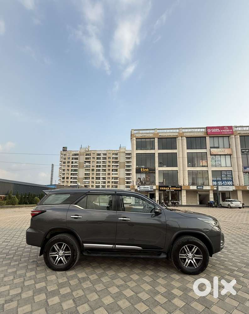 Toyota Fortuner 4x2 At 2.8 Diesel, 2022, Diesel