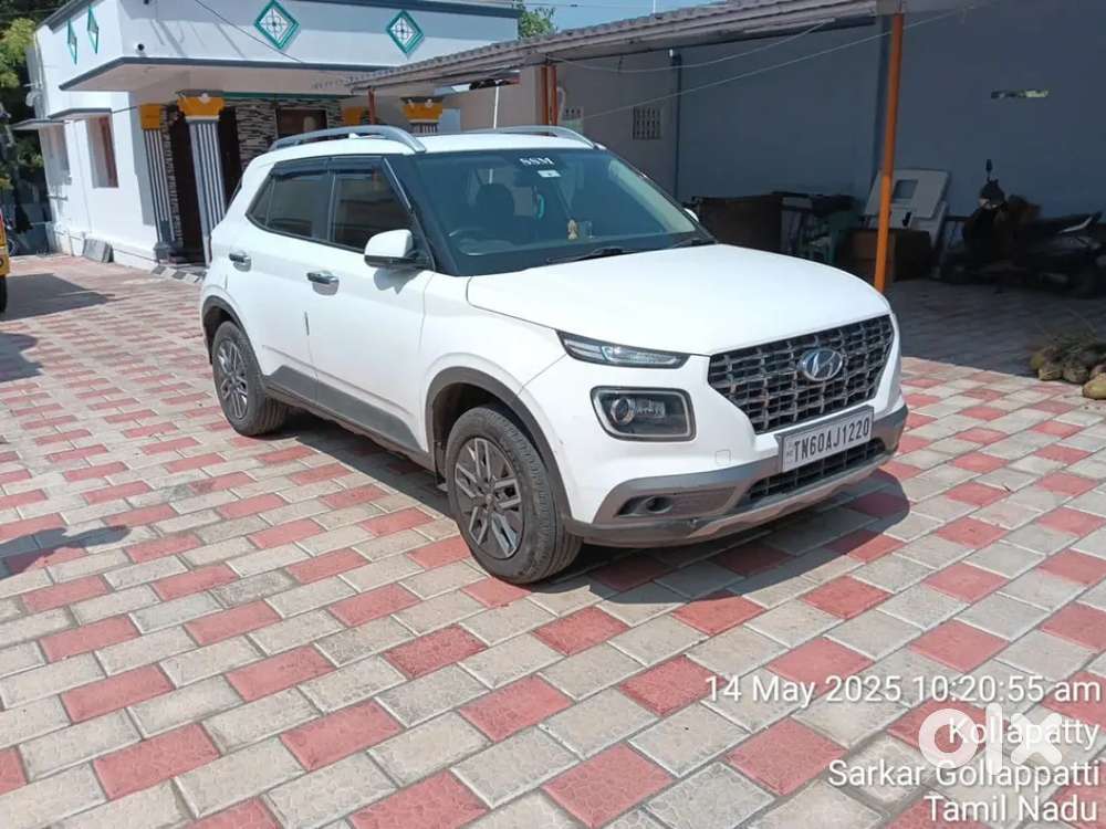 Hyundai Venue Diesel 2021