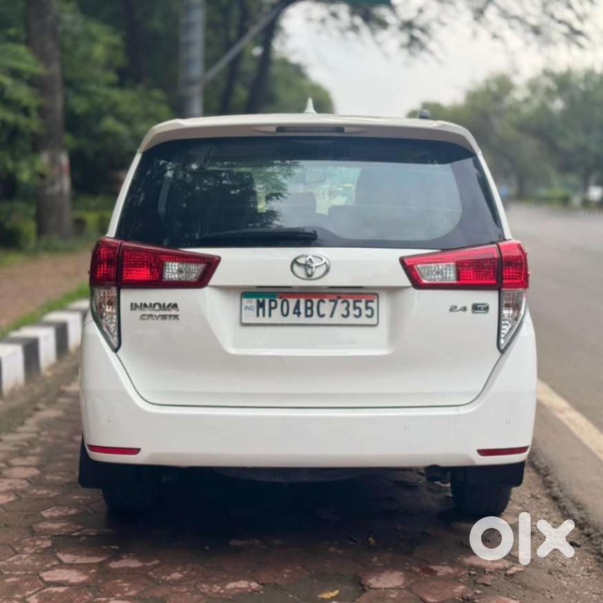 Toyota Innova Crysta 2.4 G Plus Mt 7 Str, 2021, Diesel