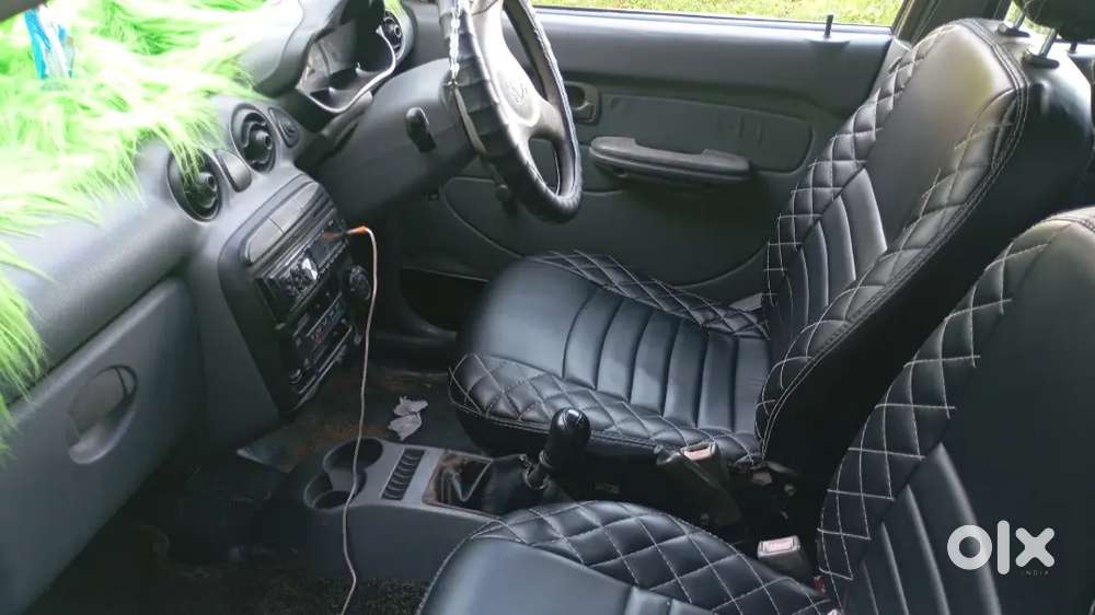 2028 Oct Paper Neat And Condition Car Black Santro
