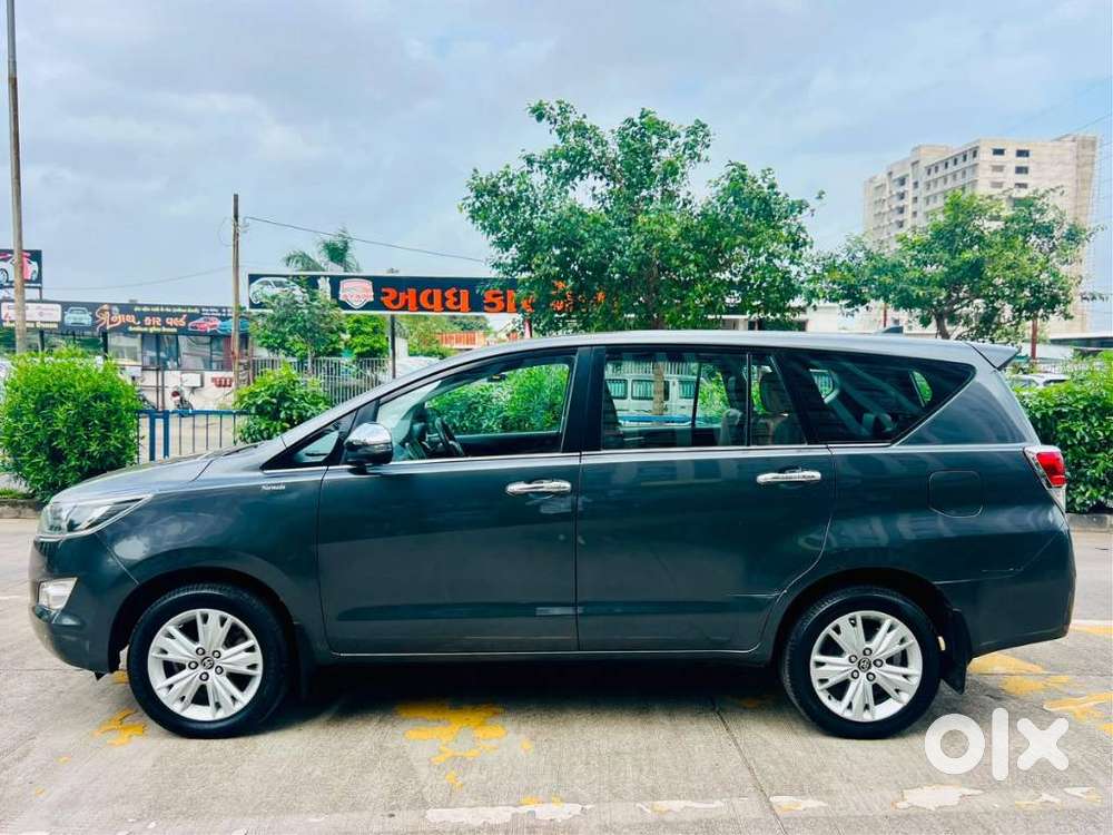Toyota Innova Crysta 2.8z Automatic, 2018, Diesel