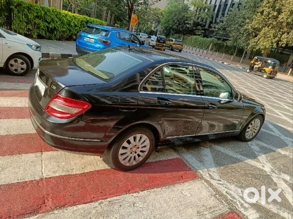 Mercedes-benz C-class 2009 Diesel 89000 Km Driven