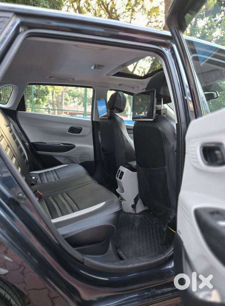 Hyundai I20 Asta (o) 1.2 Ivt, 2024, Petrol