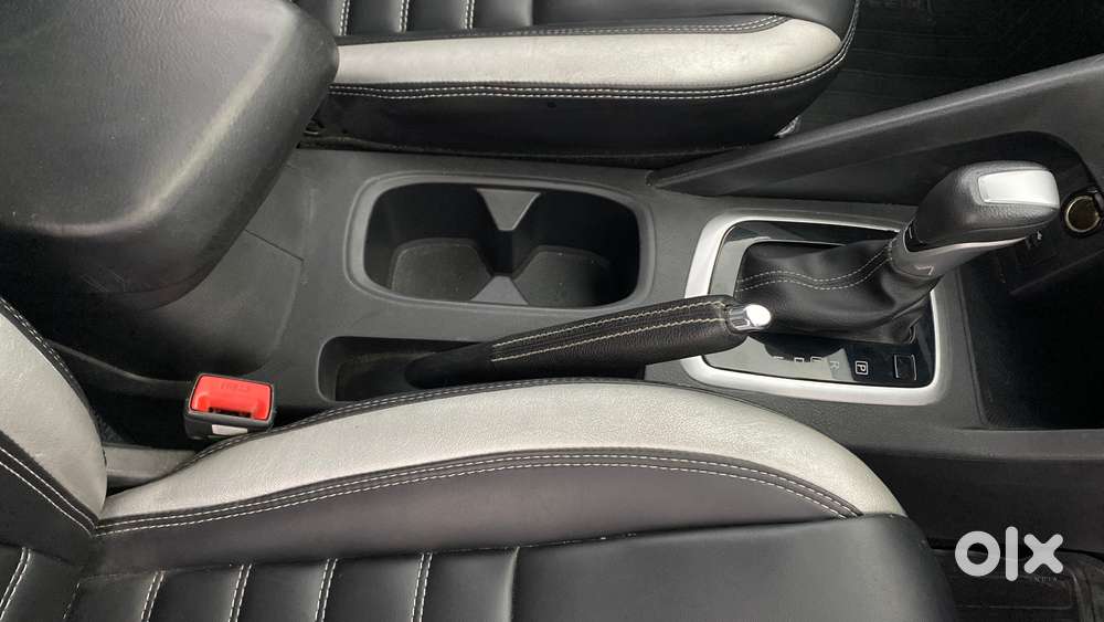 Nissan Magnite 1.0 Xv Premium Turbo Cvt, 2023, Petrol