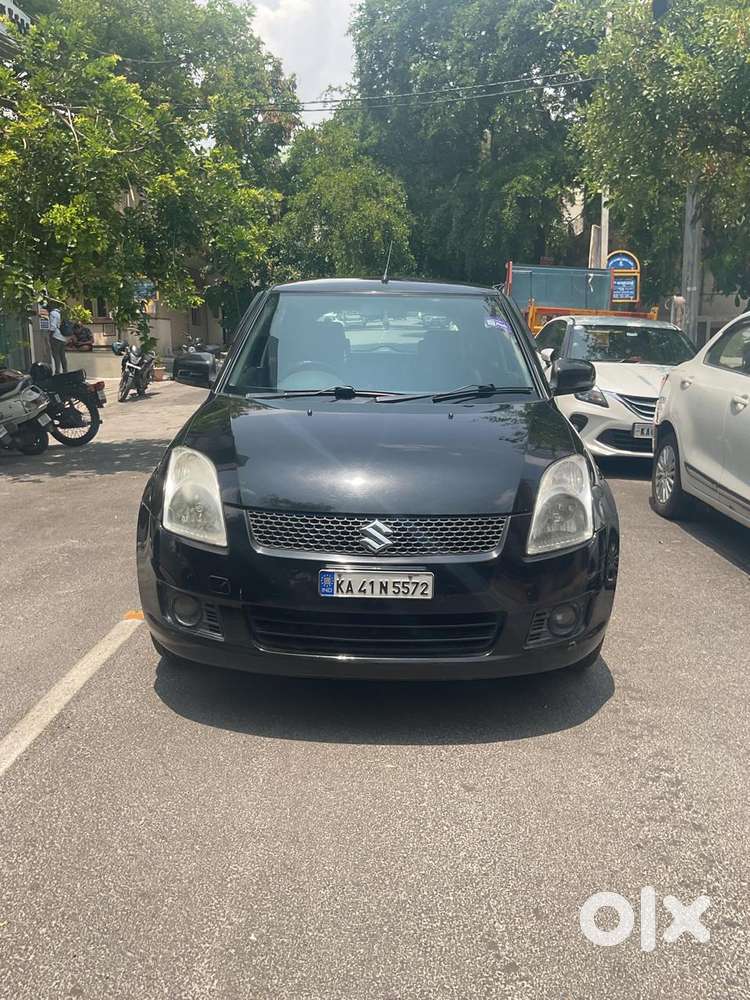 Maruti Suzuki Swift Vxi + Manual, 2010, Petrol