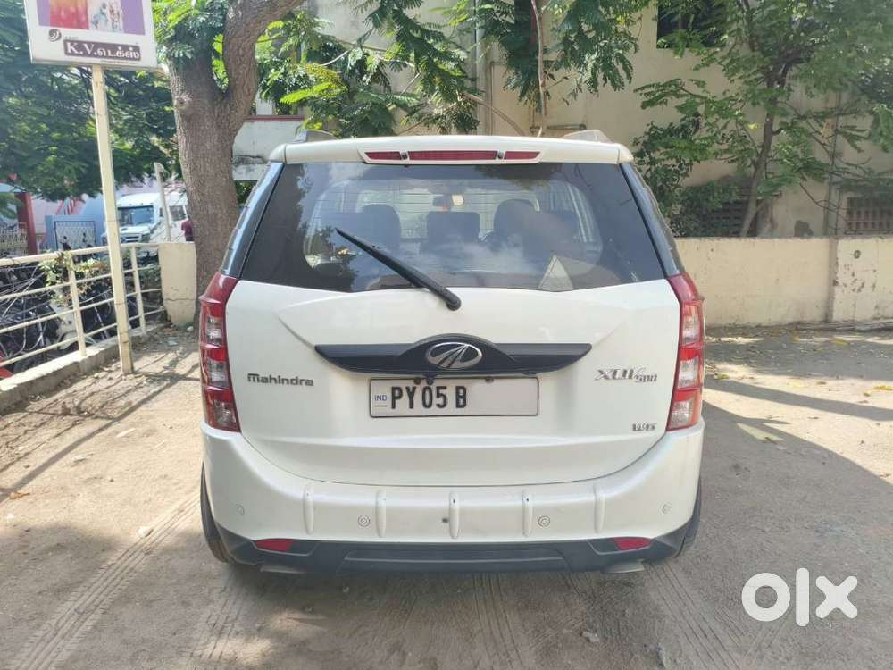 Mahindra Xuv500 W6 2016