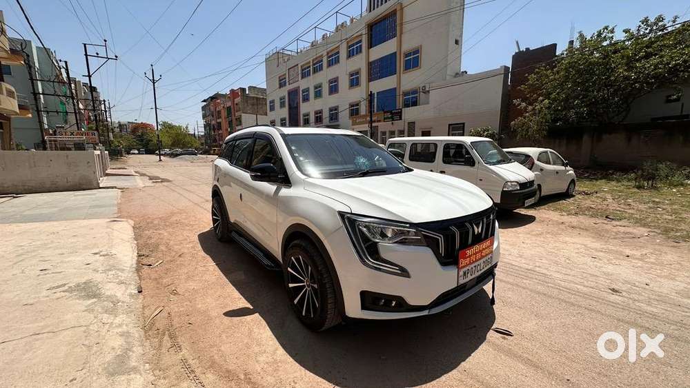 Mahindra Xuv700 2022 Petrol Good Condition