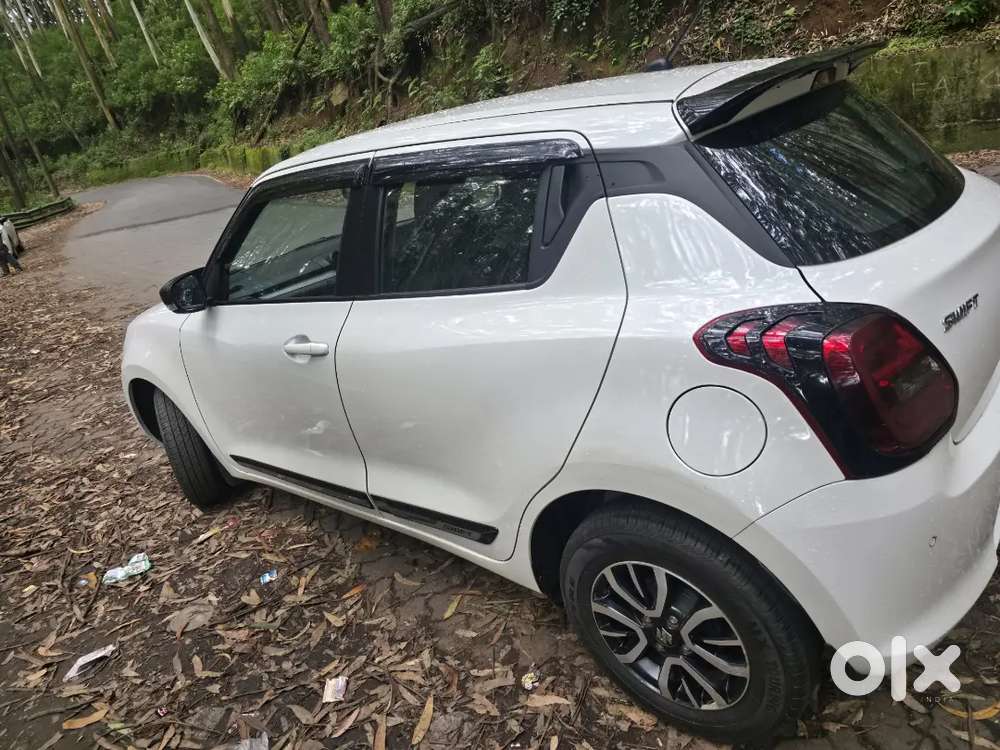 Maruti Suzuki Swift 2023 Petrol Well Maintained