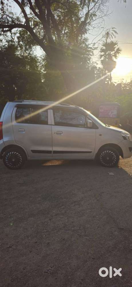 Maruti Suzuki Wagon R Vxi, 2017, Petrol