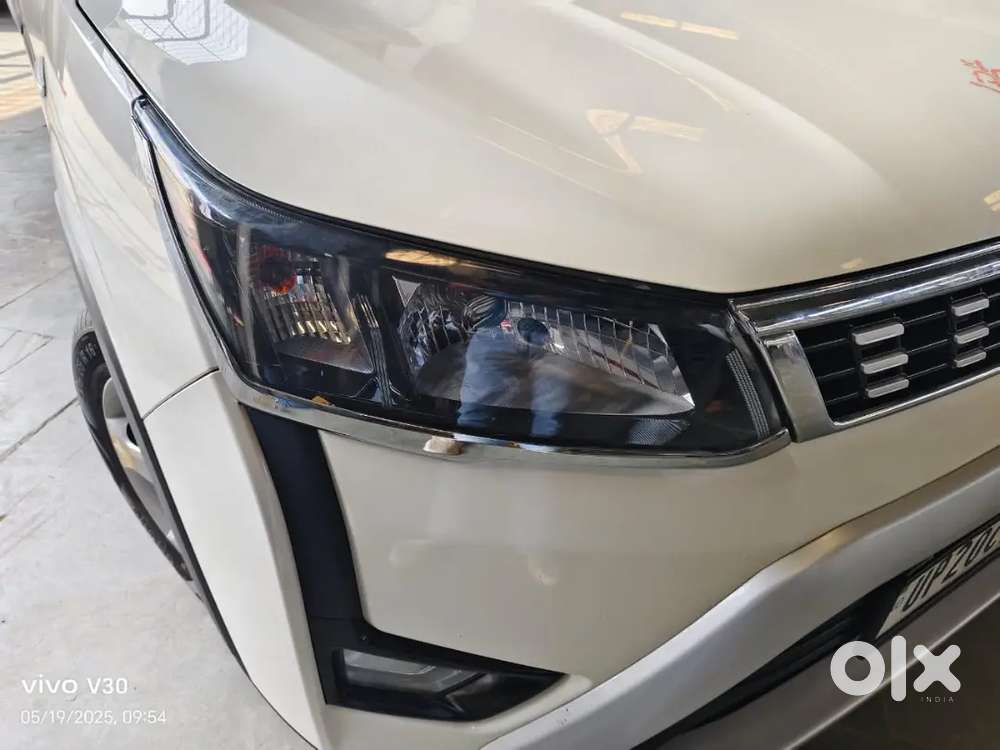 Mahindra Xuv300 Turbosport 2022 Petrol 8000 Km Driven