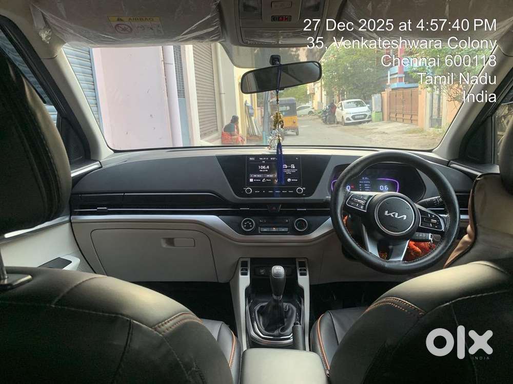 Kia Carens 2023 Petrol 19800 Km Driven