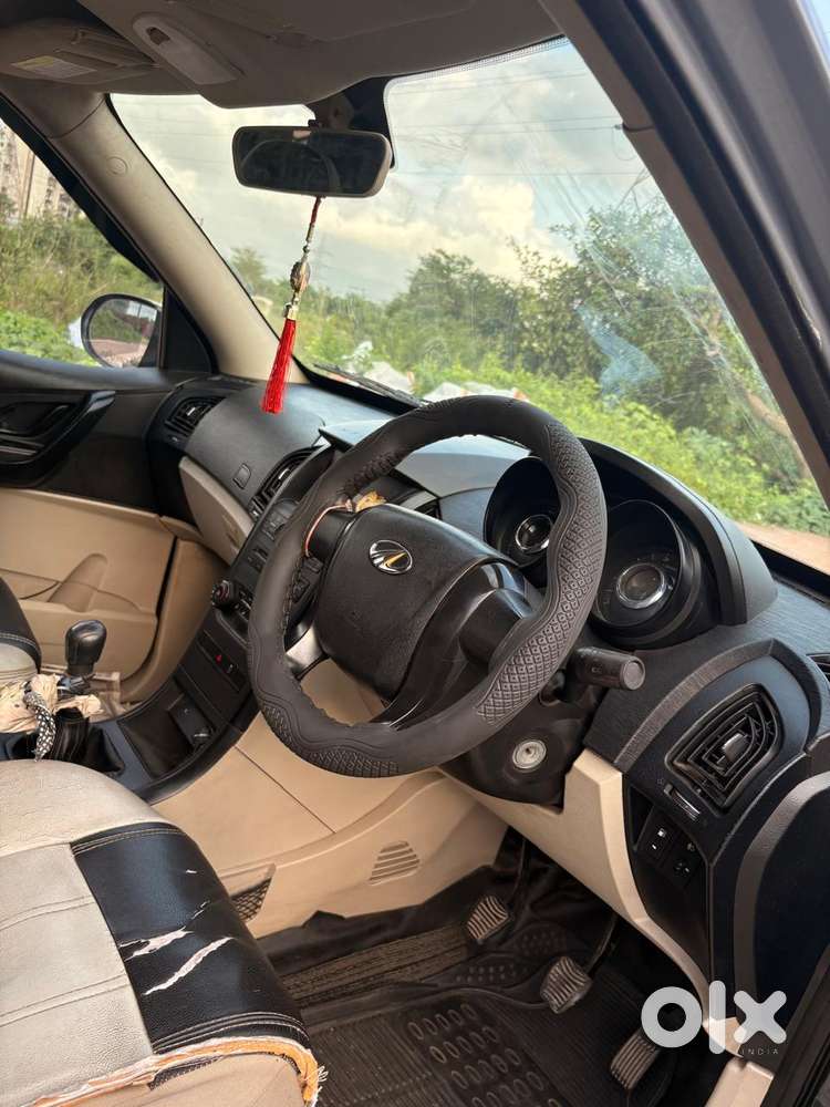 Mahindra Xuv500 W4, 2015, Diesel
