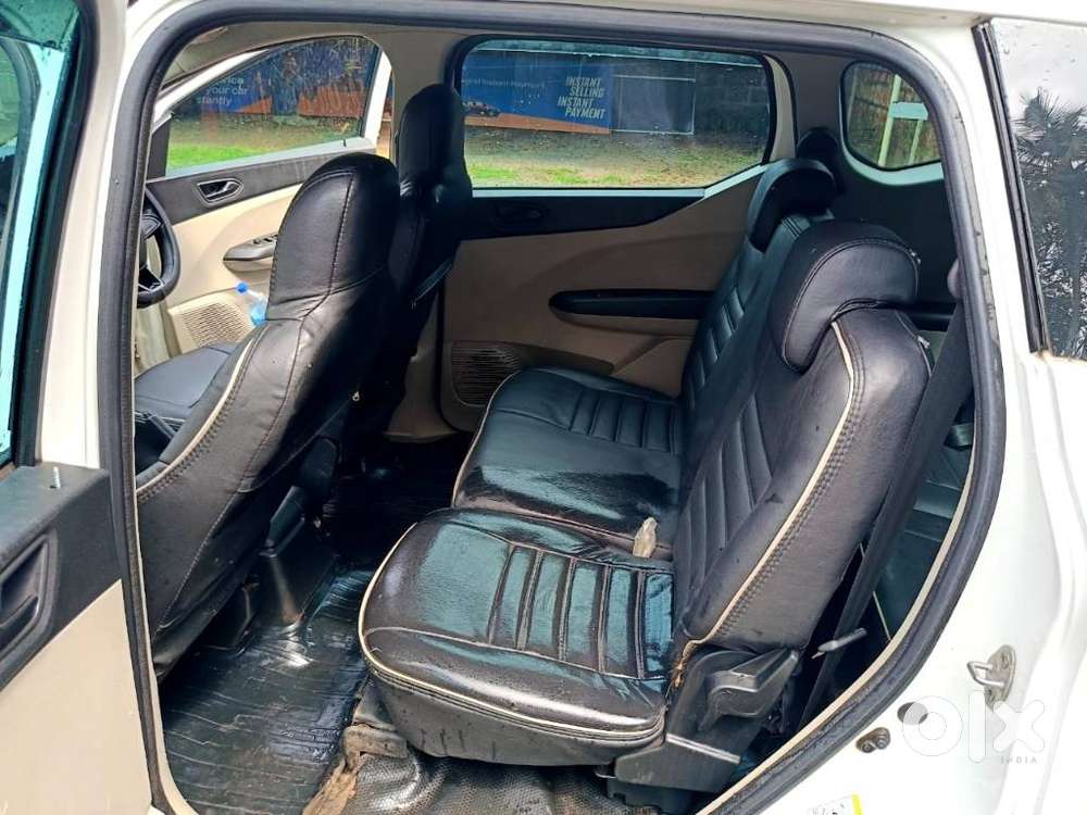 Renault Triber Rxt Easy-r Amt, 2020, Petrol