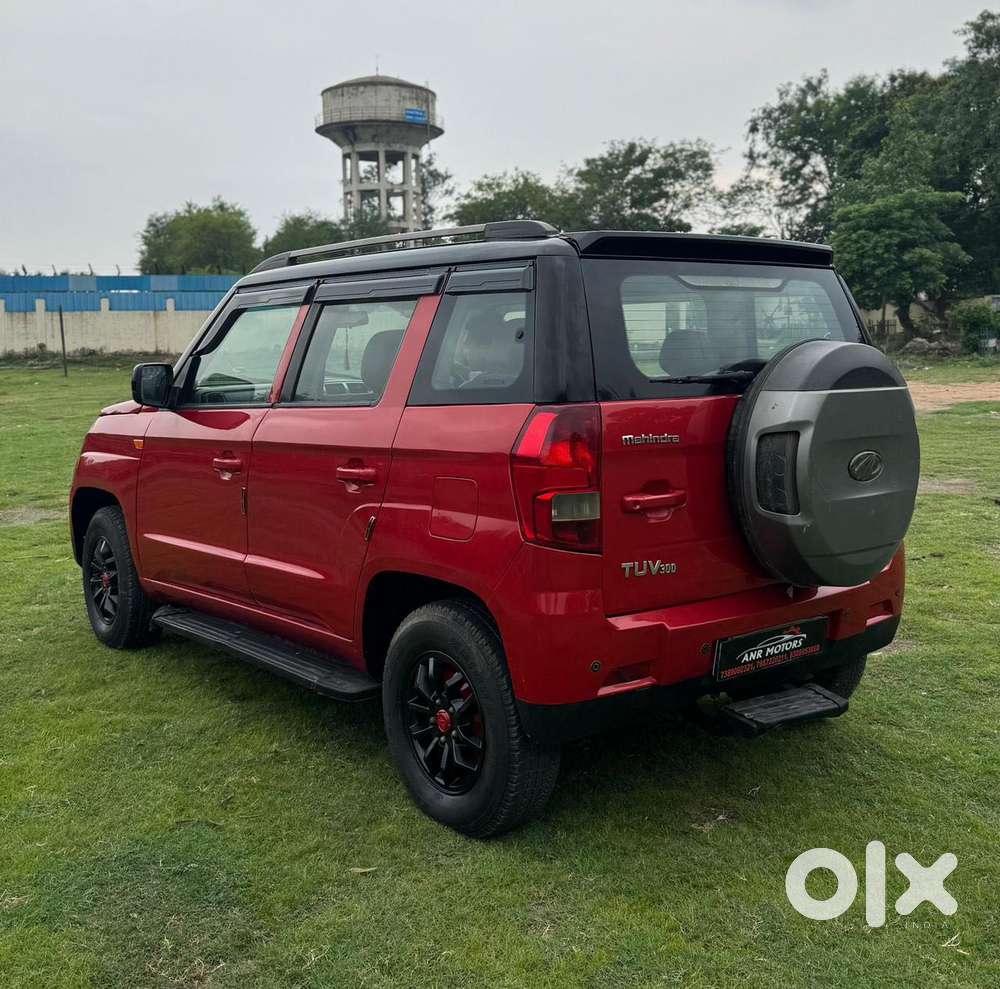 Mahindra Tuv 300 T10, 2018, Diesel
