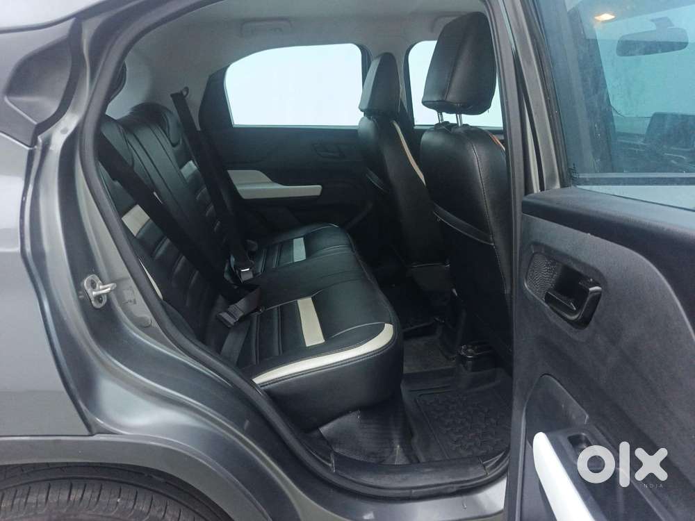 Tata Punch Accomplished, 2023, Petrol