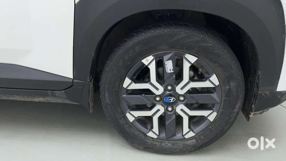 Hyundai Exter Sx (o) Connect 1.2 Amt Dual Tone, 2024, Petrol