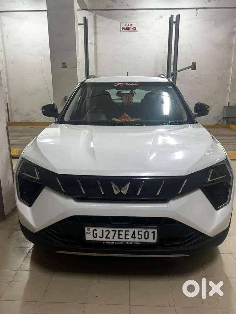 Mahindra Xuv 3xo 2024 Diesel Well Maintained
