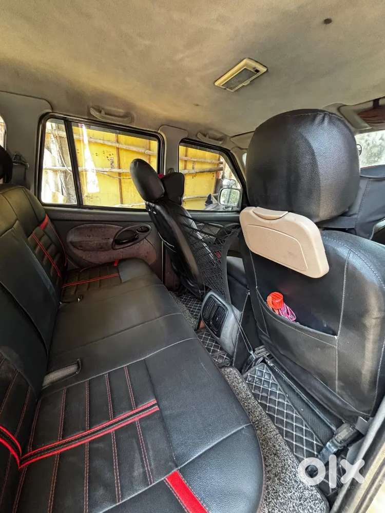 Mahindra Scorpio Classic 2006