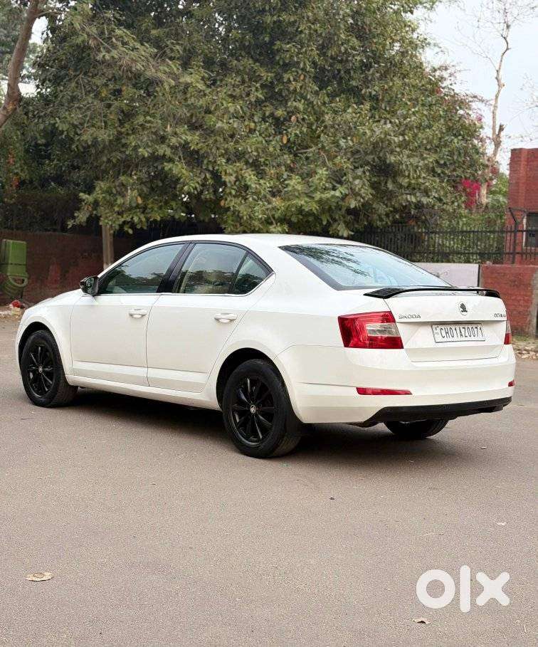 Skoda Octavia 2.0 Elegance Tdi Cr At, 2014, Diesel