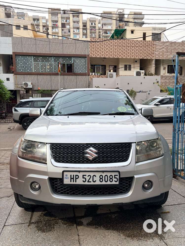 Suzuki Grand Vitara 2.5 At 4x4 Top Model