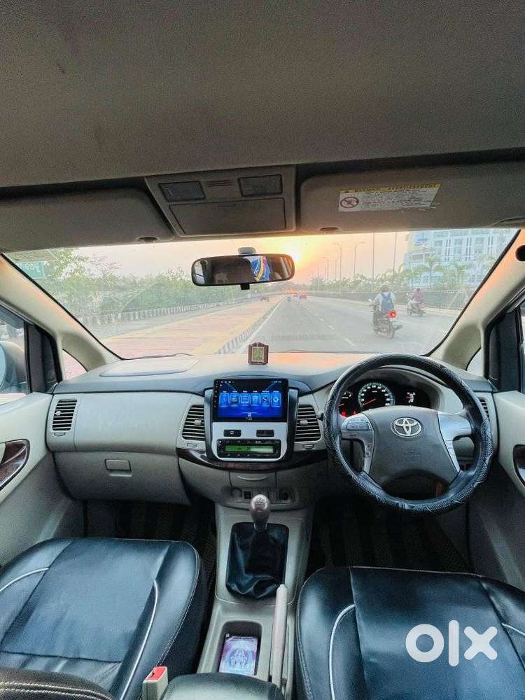 Toyota Innova 2.5 V 7 Str, 2015, Diesel