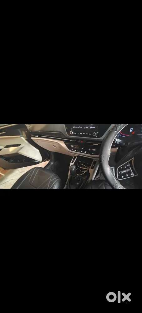 Kia Carens Less Driven Doctor`s Car As New