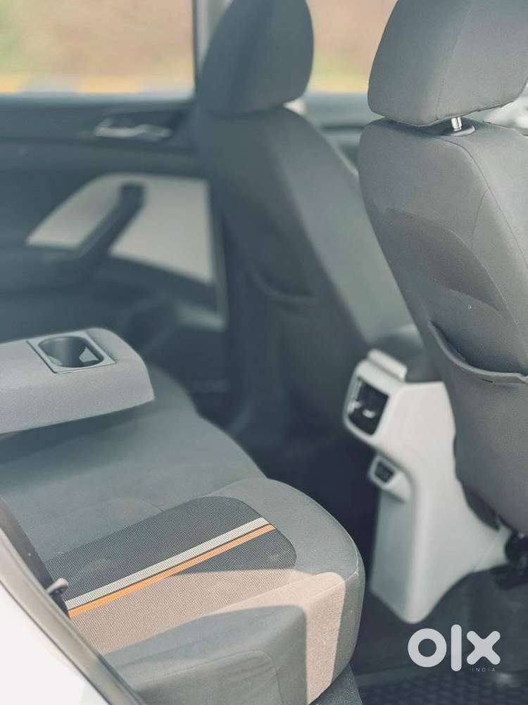 Skoda Kushaq 1.0 Tsi Ambition, 2023, Petrol