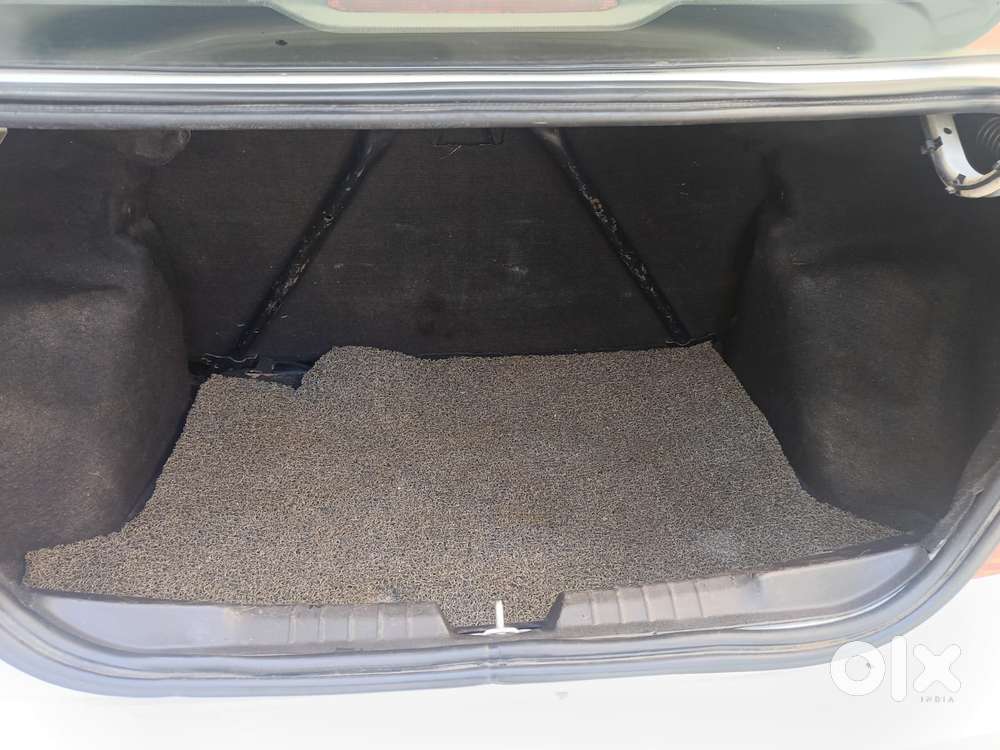 Tata Zest  1.2 Revotron Xt, 2015, Petrol