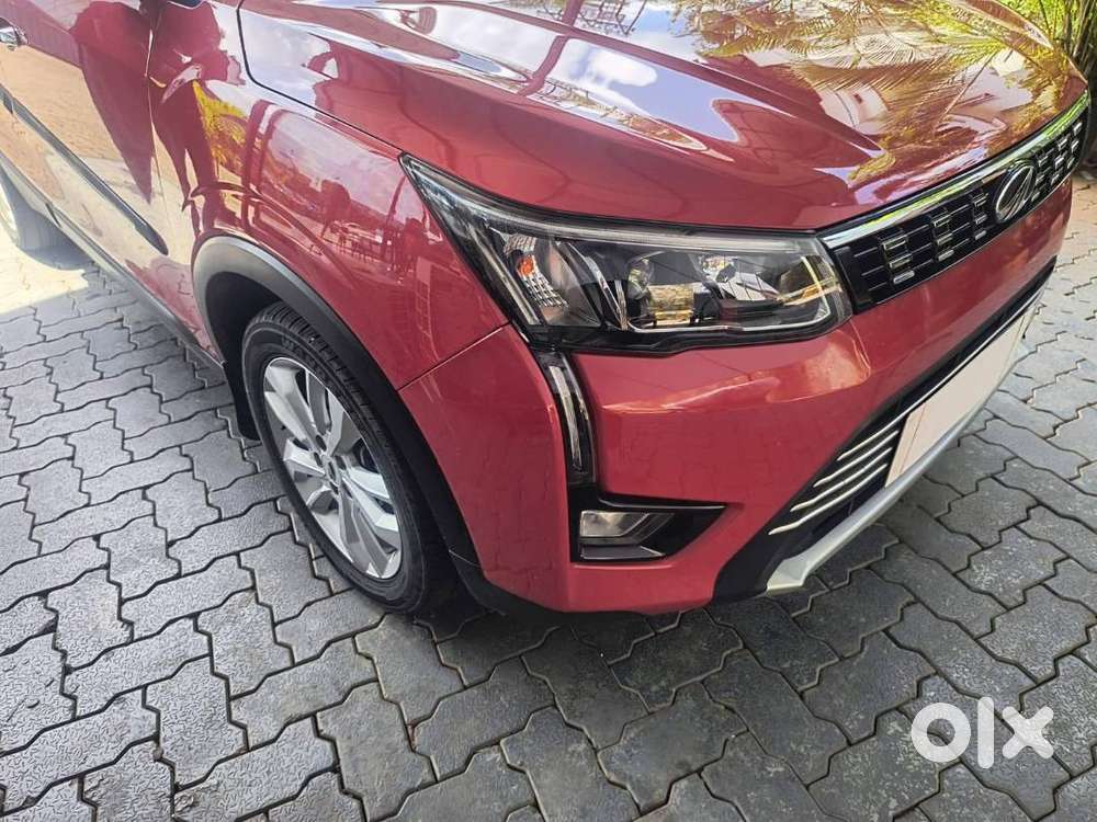 Mahindra Xuv300 Turbosport 2020 Petrol 52000 Km Driven