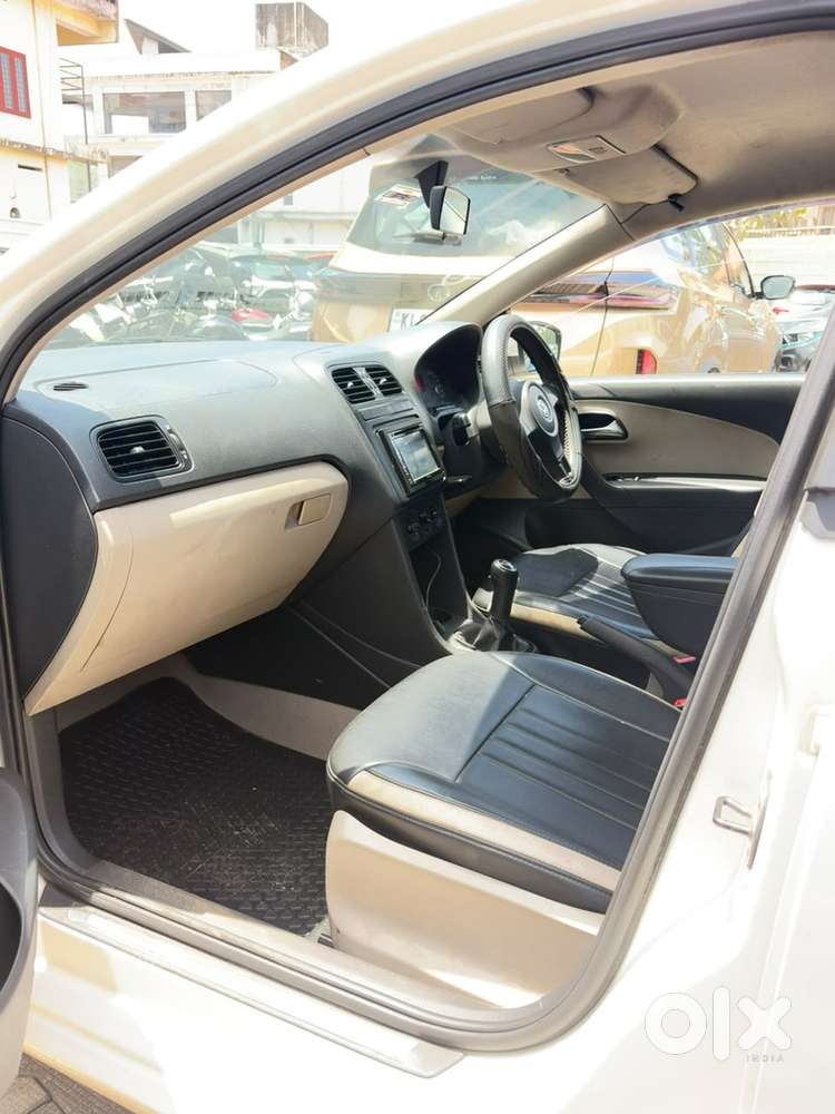 Volkswagen Polo Manual 2011
