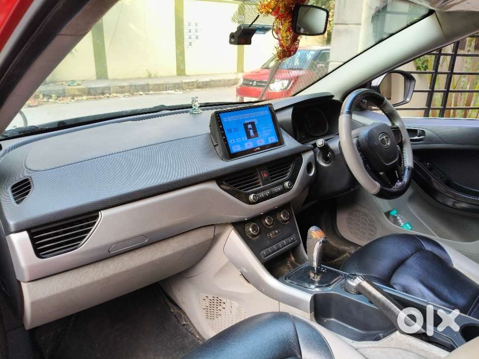 Tata Nexon Amt 1.2 Revotron Xma, 2019, Petrol