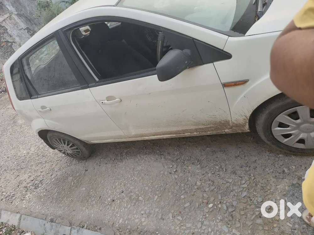 Ford Figo Diesel Zxi 2014 Car