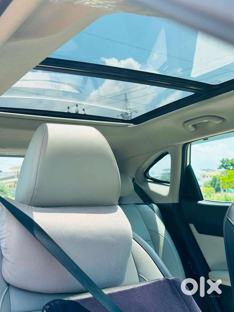 Kia Seltos Petrol 2024