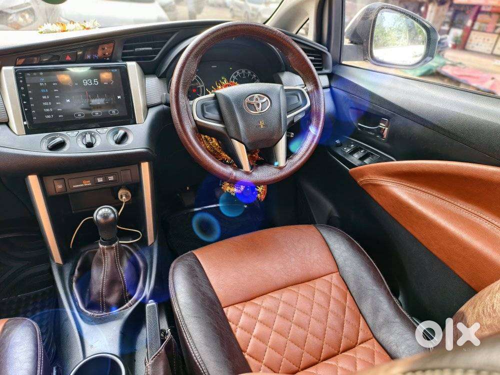 Toyota Innova Crysta 2.4 G Mt 8s, 2018, Diesel