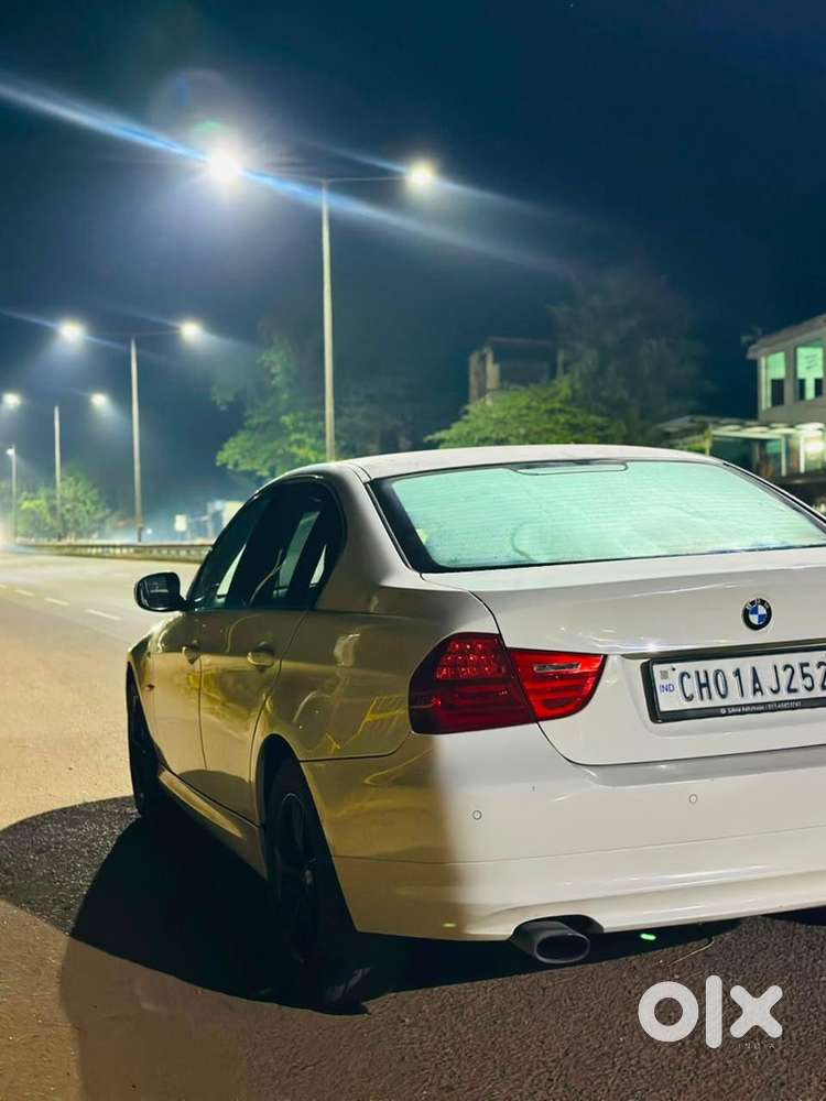 Bmw 3 Series Sport 2011