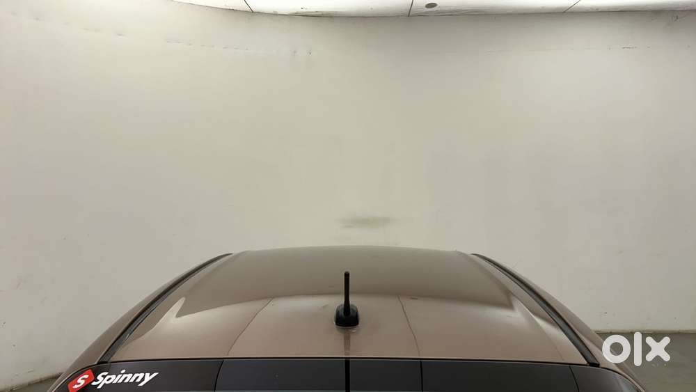 Maruti Suzuki Dzire Vxi Ags, 2022, Petrol